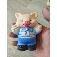 Игрушка ссср,хрюша,,с рубля