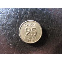 Швеция. 25 эре. 1952.Серебро.С 20 копеек. Распродажа коллекции. Смотрите другие лоты.