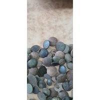 Пуговицы разные