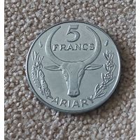 Мадагаскар 5 франков 1986 UNC