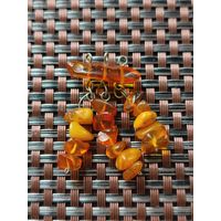 Подвеска янтарь.