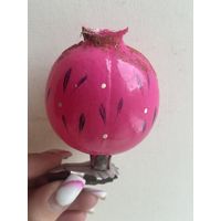 Ёлочная игрушка шарик на прищепке