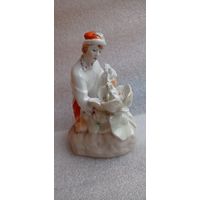 КОЛЛЕКЦИОННАЯ ФАРФОРОВАЯ СТАТУЭТКА  ИВАН ЦАРЕВИЧ С ЛЯГУШКОЙ МИНСК МФФЗ РАННЯЯ СССР РАННЯЯ ОРИГИНАЛ  .  Распродажа Коллекции !!! . Экспресс  Аукцион с рубля без МПЦ   .Много лотов в продаже .ф