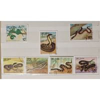РАСПРОДАЖА КОЛЛЕКЦИИ. Вьетнам. марки беззубцовые "змеи"