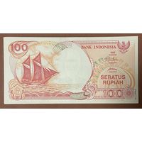 Индонезия 100 рупий 1992 год - Парусное судно Пиниси. Вулкан Кракатау. НЕ БЫЛА В ОБОРОТЕ