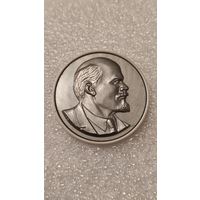 Знак значек Ленин,200 лотов с 1 рубля!!!