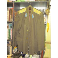 Китель шерстяной подполковника ВВС СССР на 50/3 размер.