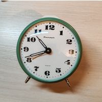 Часы будильник "Янтарь" 4 камня, СССР. Состояние!