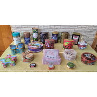 Банки жестяные для хранения чая, кофе, леденцов... Для рукоделия.