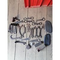 Ключи мотоцикла ИЖ 49 и др.