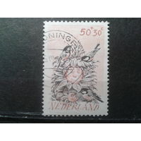 Нидерланды 1982 Ребенок и птицы