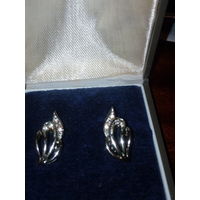 СЕРЬГИ С АНГЛИЙСКИМ ЗАМКОМ