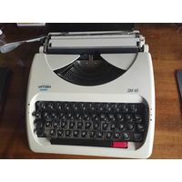 Раритетная пишущая машинка Optima SM 40