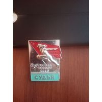 Значок. Размер со спичечную коробку
