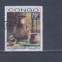[1855] Конго 1992. Культура и быт.Посуда.Керамика. Гашеная марка.