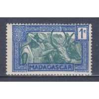 [1829] Французские колонии. Мадагаскар 1930. Работа в поле.Скот.1с. МNН