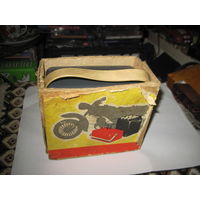 Советский выпрямитель типа В3М для зарядки аккумуляторов мотоциклов и мотороллеров.