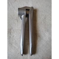 Чесночница СССР (1), алюминий, клеймо. См. описание.