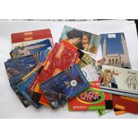 Карточки разные. Телефонные и т.п. около 50 штук