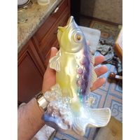 Фарфоровая статуэтка