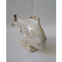 Статуэтка фарфор карп