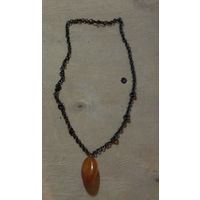 Кулон  янтарь