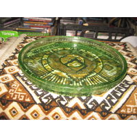 Подставка, поднос. Зеленое стекло 2,5х22,5 см.