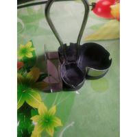 Подставка для бутылочек со специями.Состояние на скане.