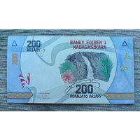 Werty71 Мадагаскар 200 ариари 2017 UNC банкнота