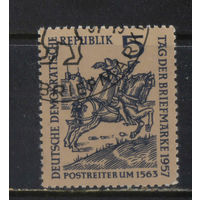 Германия ГДР 1957 День письма Почтальон 1563 года #600