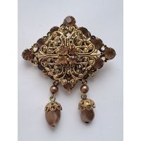 Брошь двухуровневая с кристаллами