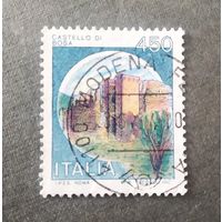 Марка Италия 1980 год Замок