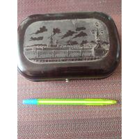 Бакелитовой футляр для бритвы от ЗиК