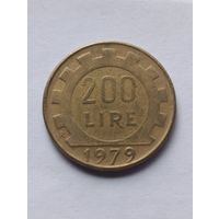 Италия. 200 лир (2) 1979 года. (4).