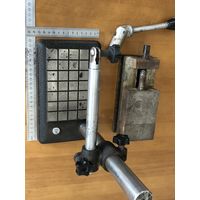 Тиски и стойка прецизионные качество ссср