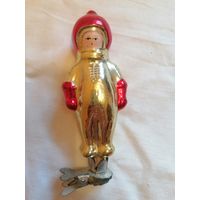 Ёлочная игрушка КОСМОНАВТ СССР на прищепке 0084