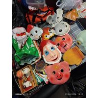 Маски Новогодние из прошлого СССР лотом.