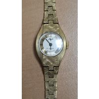 Позолоченные часы Луч с браслетом. СССР. AU. Знак качества.