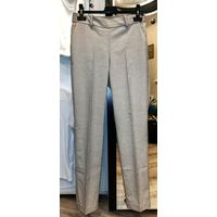 Брюки школьные H&M бежевого цвета, р.160 (рус. размер 40)