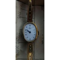 Женские наручные Часы луч 18 01