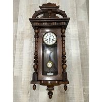 Старинные настеннные часы Le Roi a Paris