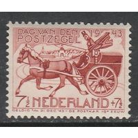 Нидерланды 7 1/2+7 1/2с /День марок/ 1943г