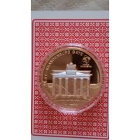 Острова Кука 1 доллар 2009 Бранденбургские ворота, скульптурная монета