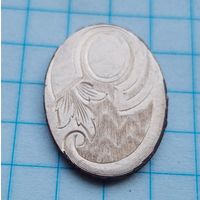 Брошь на реставрацию, с позолотой.