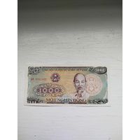 1000 донг Вьетнам.