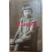 1930-е Открыточный формат девочка типажи ретро студийное фото