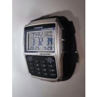 Часы с калькулятором. Old school 80-е