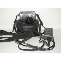 Фотоаппарат цифровой "Олимпус С 765". "Olympus C 765 Ultra Zoom". Япония. м